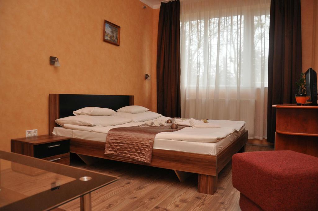 Bed and Breakfast Harmony Panzio Гайдусобосло Номер фото